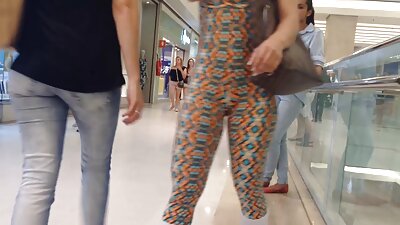 Melissa Moore xxx videok ingyen cums segít mostoha Bridgette B